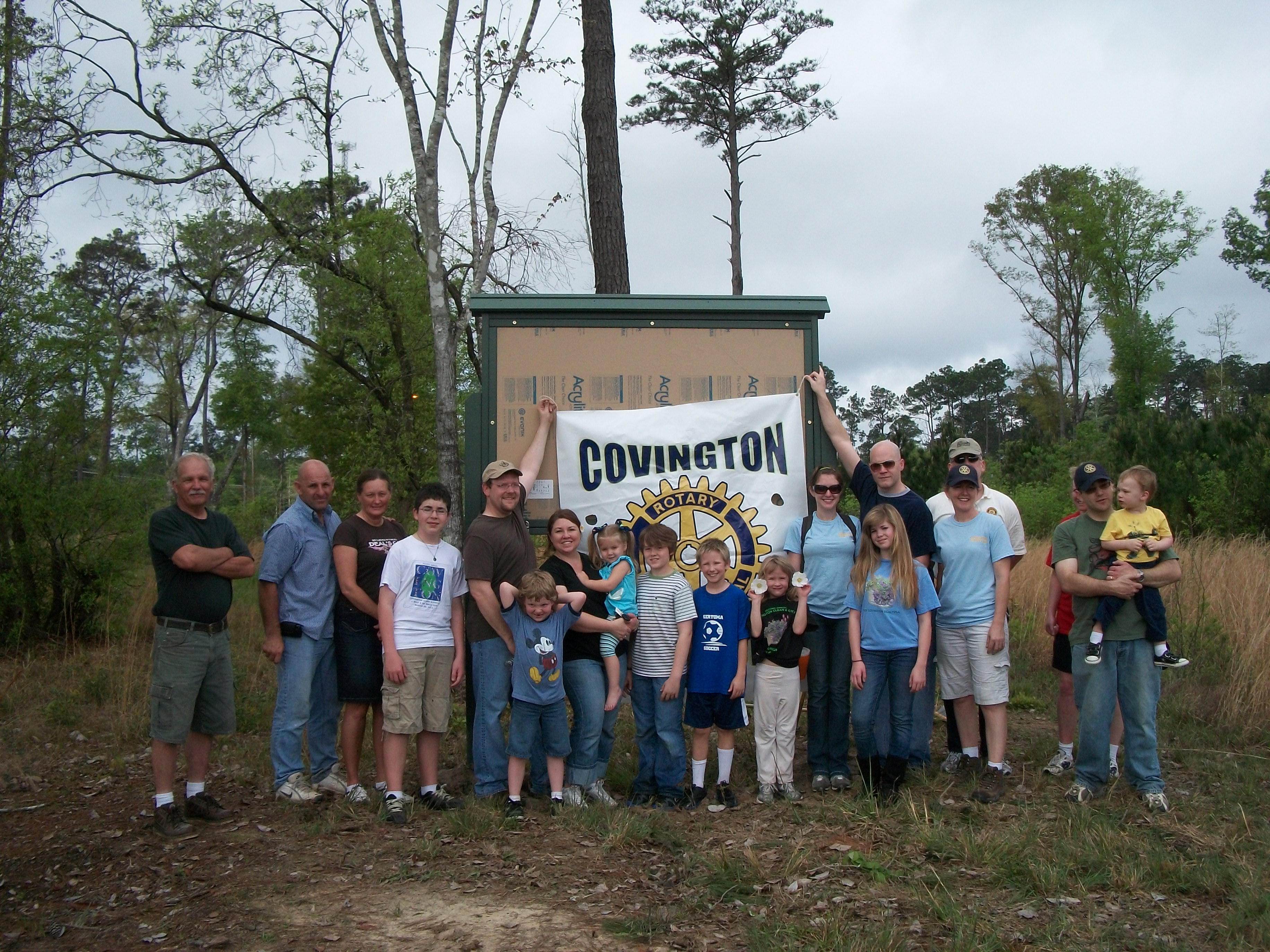 Covington Rotary Club donates information board